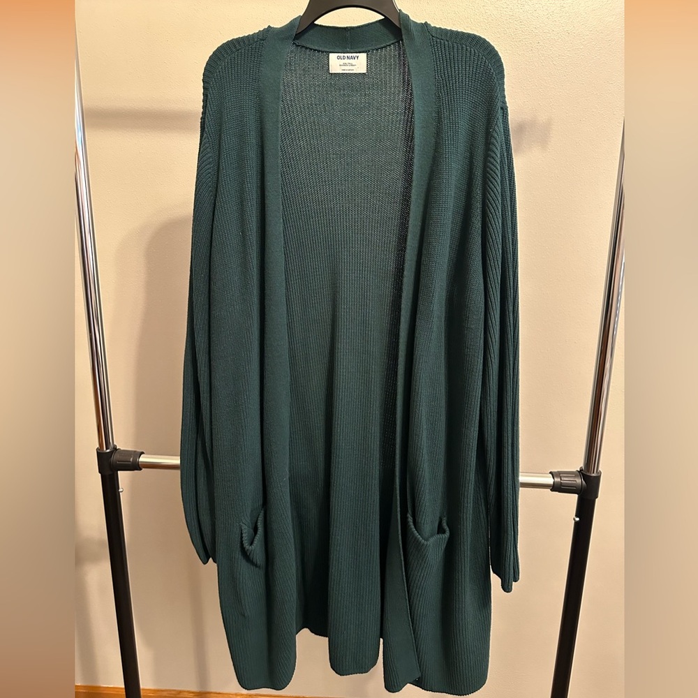 Old Navy Sweater